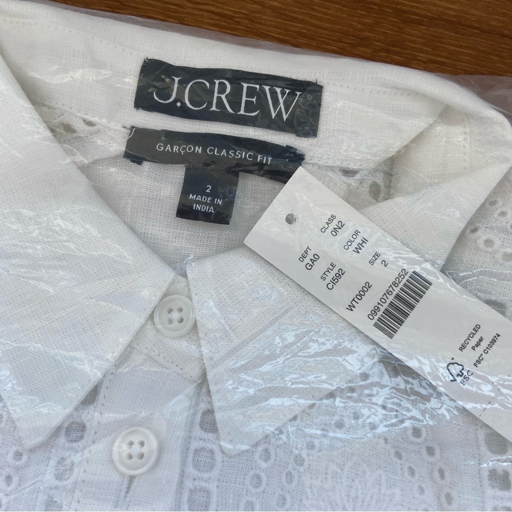 šJ. Crew Linen Shirt GarƧon classic shirt in eyelet linen Size 2 Cl592 2025 NWT - Picture 9 of 11